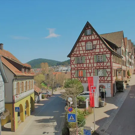 Adler 1604 Boutique Mit Restaurant Im Schwarzwald Hotel *