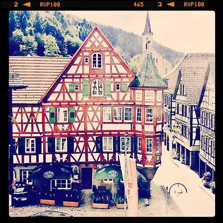 Hotel Adler 1604 Boutique Mit Restaurant Im Schwarzwald